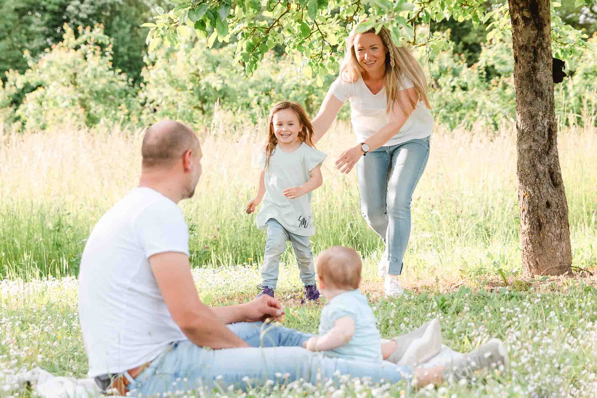 familienfotografin_familienfotografie_familienshooting_Kinderfotografin_Kinderfotografin_familienshooting_fotograf_kaiserstuhl_freiburg_offenburgDSC_8728